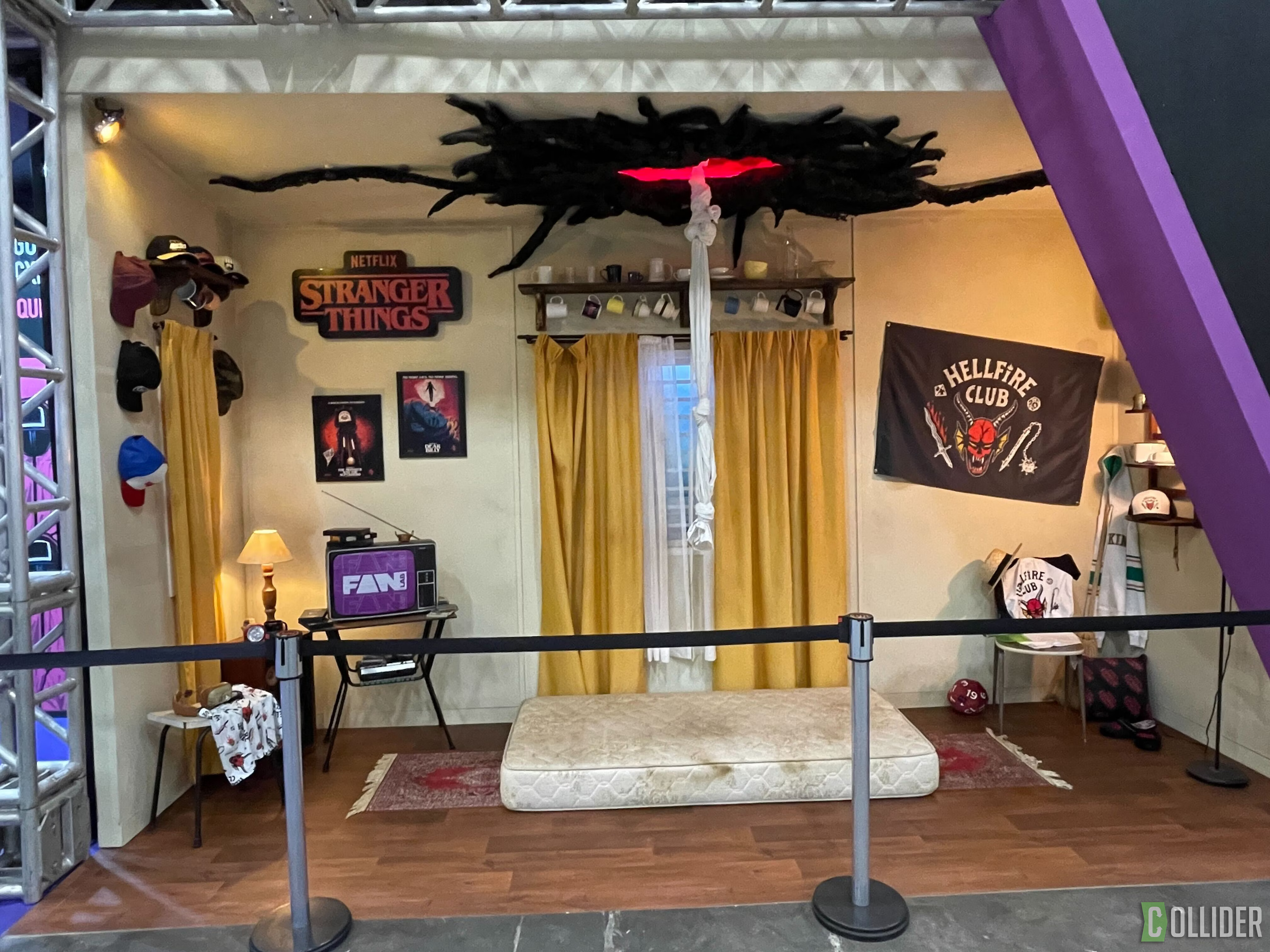 netflix-ccxp-booth-9.jpg