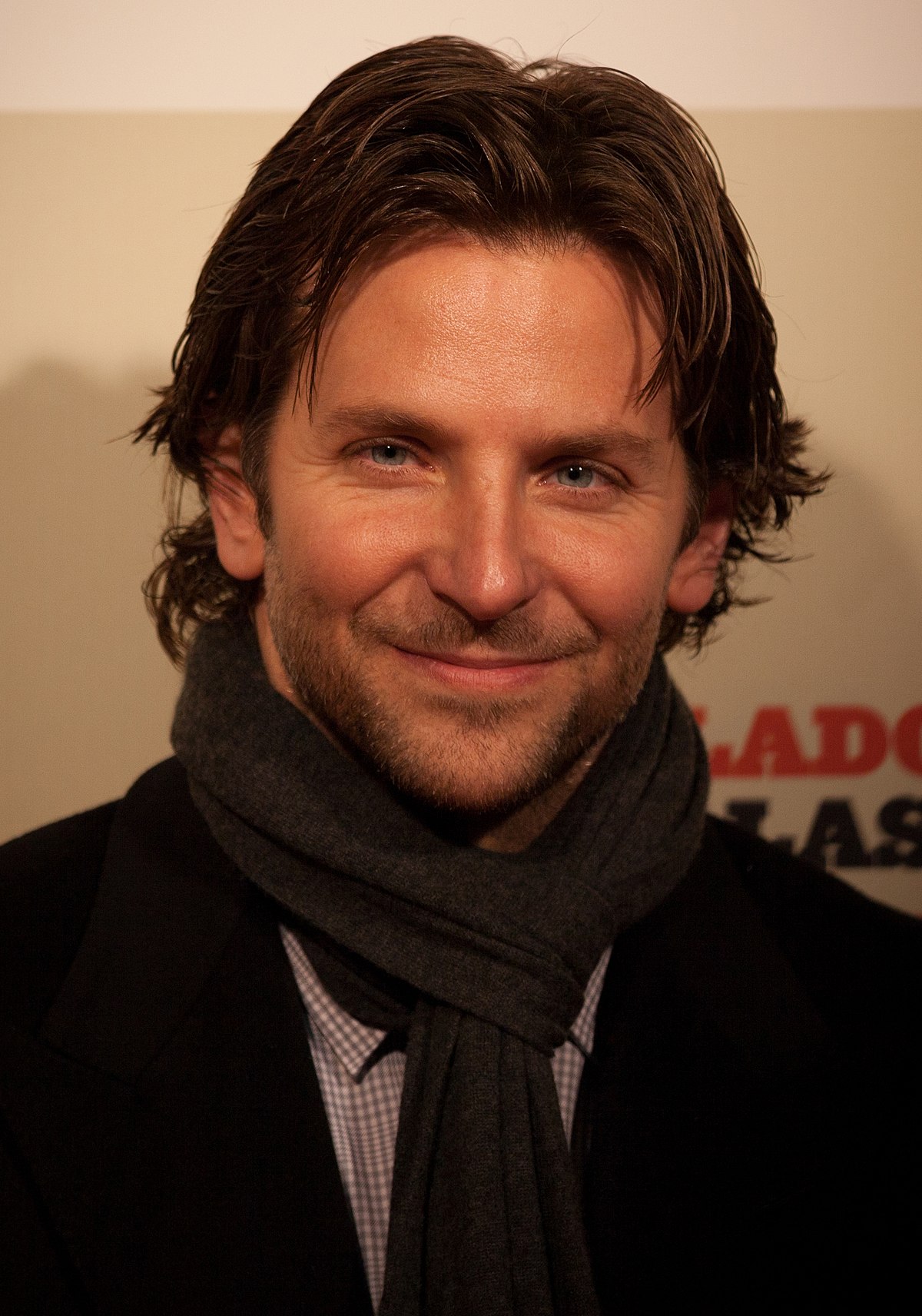 1200px-Bradley_Cooper_(11242795155)_(cropped).jpg