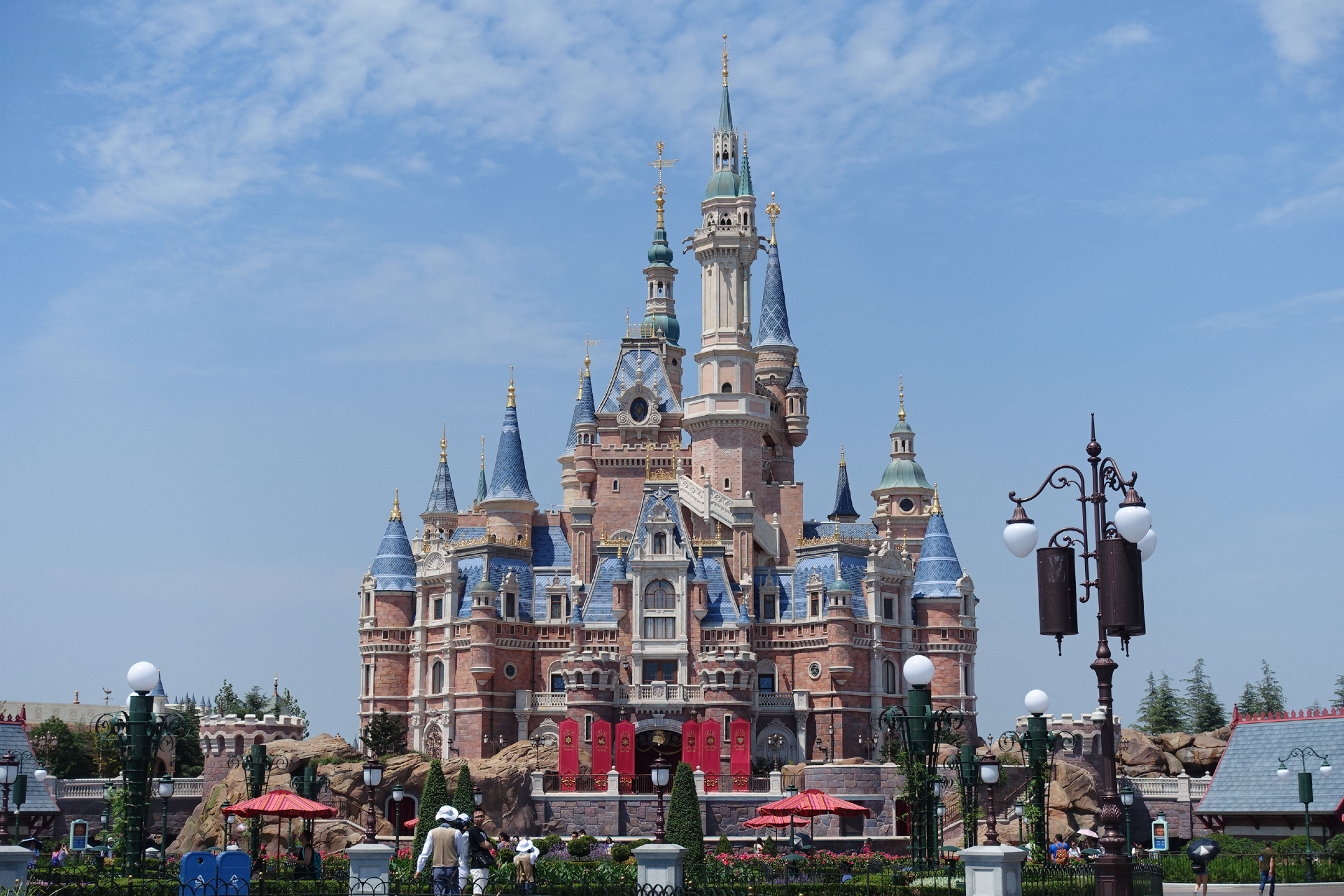 Enchanted_Storybook_Castle.jpg